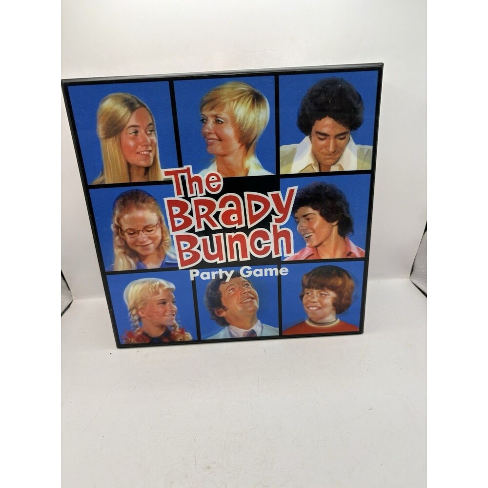 The Brady Bunch Party Game Hologram Box Top- Never Used- Box in great condition!